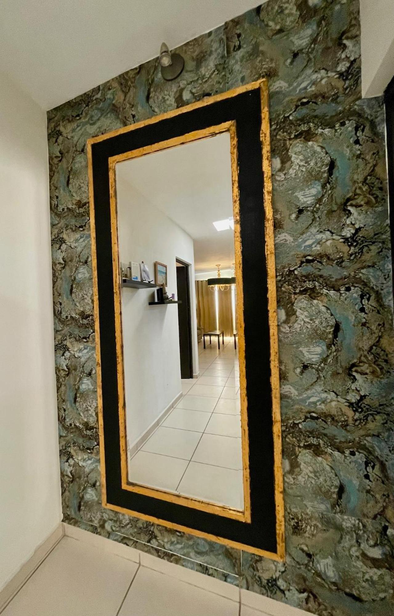 Escala Hmo A700 Mts Del Consulado Americano Apartment